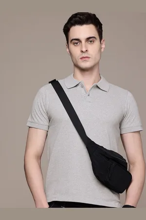 Moda Rapido Men Solid Polo Collar T-shirt