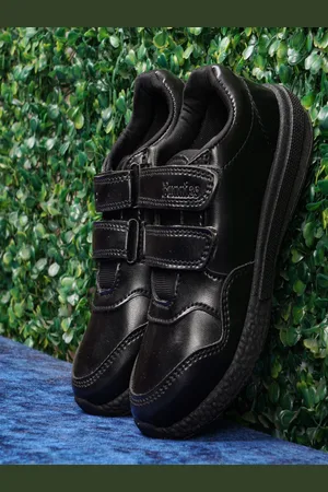 Bunnies Kids Round Toe Velcro Sneakers