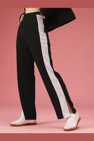 DressBerry Women Colourblocked Flared High-Rise Wide Leg Trousers