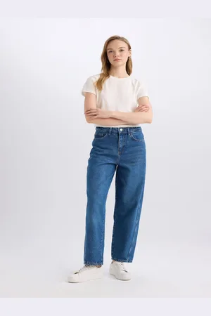 DeFacto Women Mid-Rise Cotton Jeans