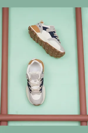 THE WHITE POLE Women Suede Sneakers