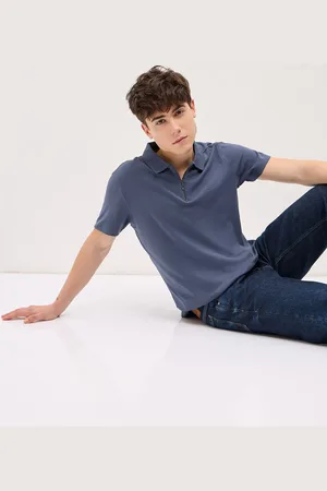 The Bear House Men Solid Polo Collar Cotton T-shirt