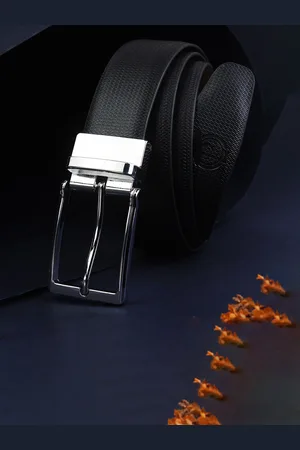 PELUCHE Men Textured Leather Reversible Formal Belt
