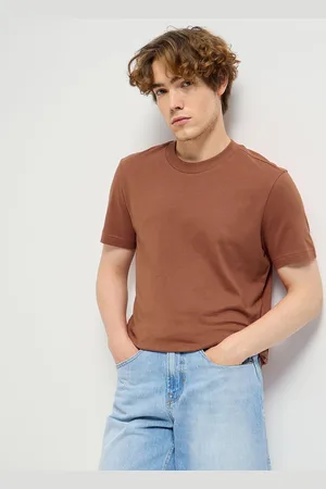The Bear House Men Solid Round Neck Cotton T-shirt