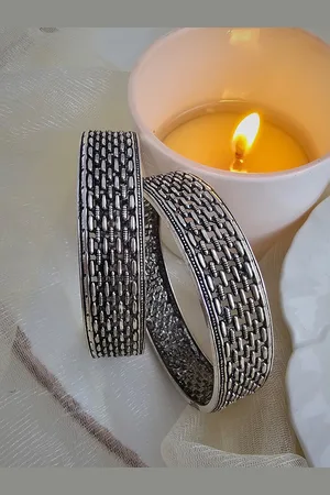 Binnis Wardrobe Set of 2 Silver-Plated & Design Detailed Bangle