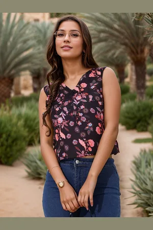DressBerry Women Floral Printed V-Neck Crop Top