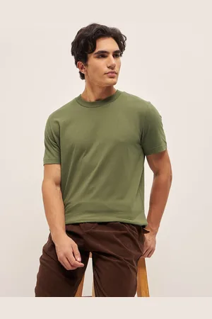 The Bear House Men Solid Round Neck T-Shirt