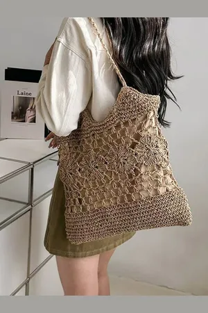 Stylecast Women Textured Structured Tote Bag