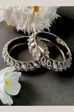 I Jewels Set Of 2 Silver Rhodium-Plated Handcrafted Bangles