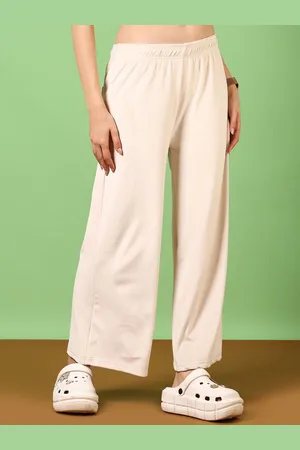 V-Mart Women Solid Pyjama