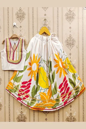 BAESD Girls Embroidered Thread Work V-Neck Ready to Wear Lehenga & Blouse