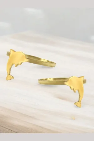 GoldNera Fish Charm Ethnic Adjustable Toe Rings