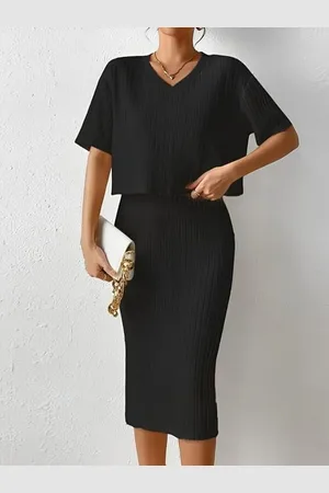 Chemistry V-Neck Ribbed Crop Top With Skirt