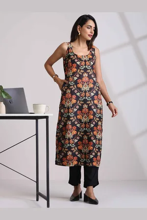 trueBrowns Floral Printed Straight Kurta with Trousers