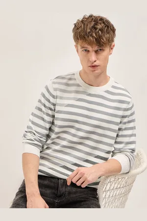 The Bear House Men Striped Round Neck Slim Fit Cotton T-shirt