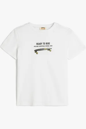 Koton Boys Typography Printed T-shirt