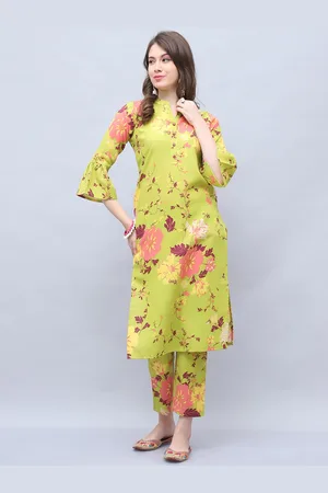 Rajnandini Floral Printed Mandarin Collar Straight Kurta with Trousers & Dupatta