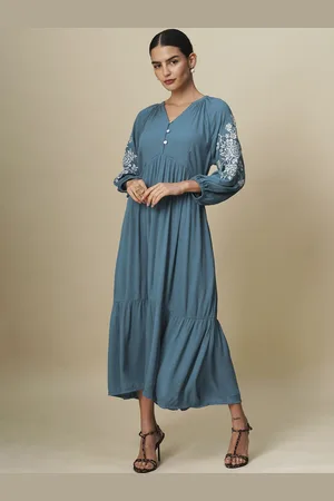 Chemistry Puff Sleeve Empire Midi Dress