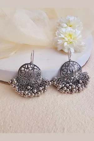 Binnis Wardrobe Silver-Toned Contemporary Drop Earrings