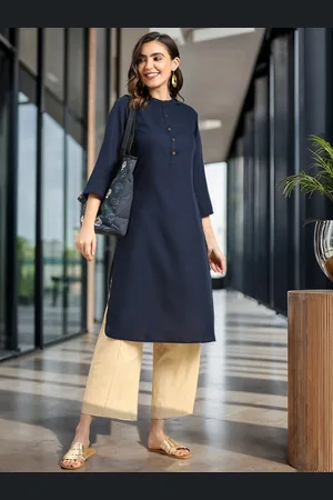 Sangria Women Kurta