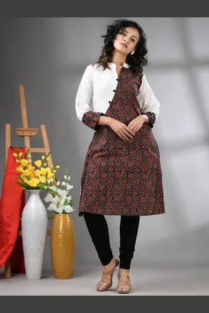 Charukriti Women Floral Printed Flared Sleeves Thread Work Kurta