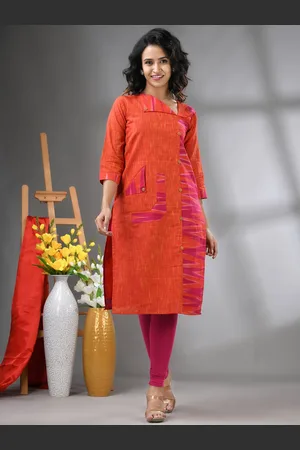Charukriti Women Floral Printed Thread Work Kurta
