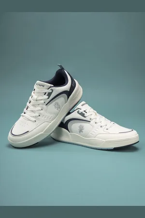 Red Tape Men Lace-Ups Sneakers