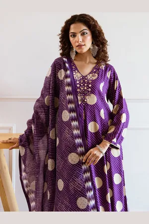 Ishin Women Ethnic Motifs Printed Regular Kurta with Trousers & With Dupatta