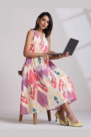 trueBrowns Women Pink Cotton Ikat Sleeveless Dress