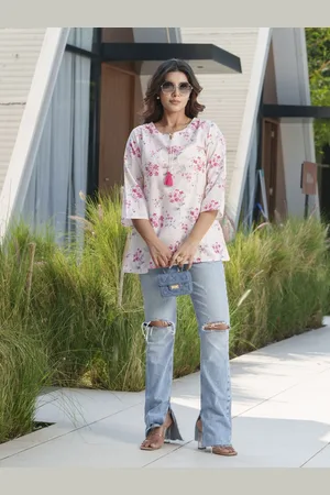 Sangria Women Floral Printed Pure Cotton Tunics