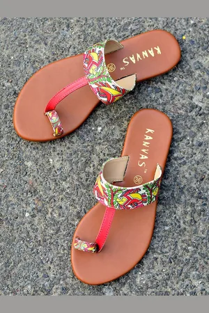 KANVAS Women Printed Open Toe Fish Madhubani Kolhapuri Flats