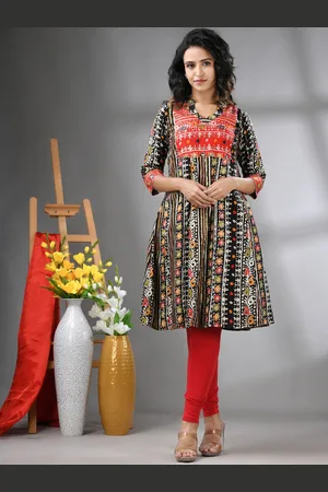 Charukriti Women Printed Thread Work Kurta