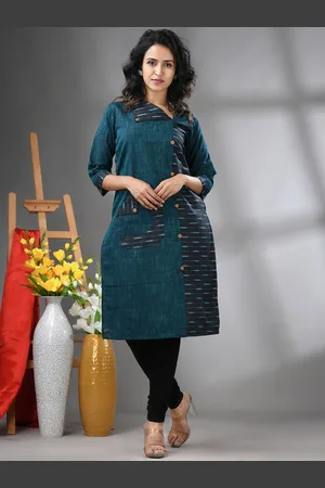 Charukriti Women Printed Flared Sleeves Kurta