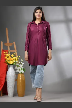 Charukriti Women Cold-Shoulder Sleeves Kurta