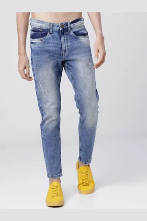 Highlander Men Tapered Fit Mildly Distressed Light Fade Stretchable Jeans