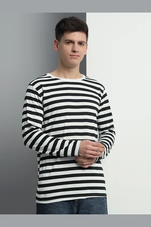 Metronaut Men Striped Round Neck Slim Fit T-shirt