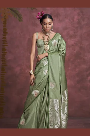 ELORA Ethnic Motifs Zari Designer Banarasi Saree