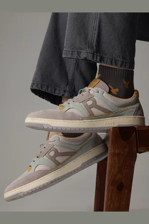 RARE RABBIT Men Colourblocked Leather Sneakers
