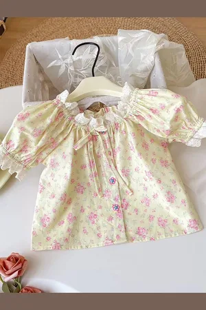 LULU & SKY Girls Floral Print Puff Sleeve Top