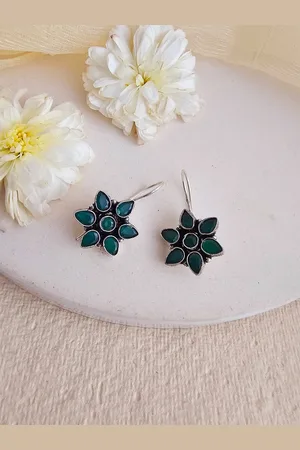 Binnis Wardrobe Women Green Silver-Toned German silver Contemporary Drop Earrings