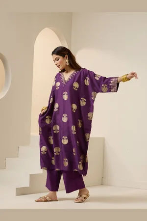 Ishin Floral Printed V-Neck Kaftan With Trousers