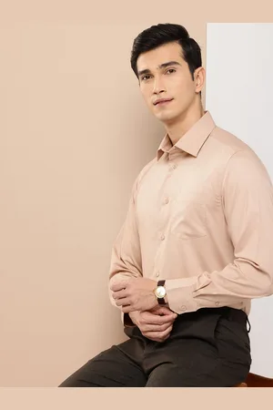 Invictus Men Slim Fit Opaque Formal Shirt