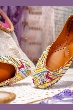 Nidhi Rathi Women Embroidered Mojaris Flats
