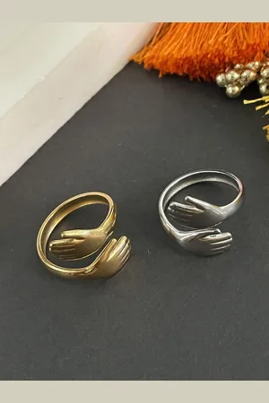 Digital Dress Room Silver-Plated Promise Hug Finger Ring