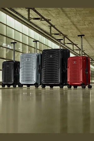 Victorinox Airox Frequent Flyer Plus Hardside Carry-On Trolley Bag
