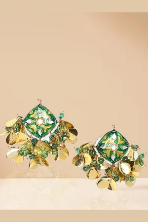 DUGRISTYLE Gold-Plated Kundan-Studded Contemporary Drop Earrings