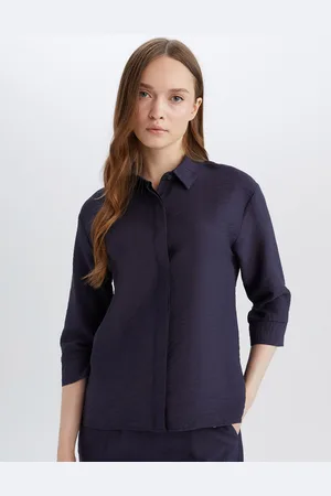 DeFacto Women Spread Collar Solid Casual Shirt