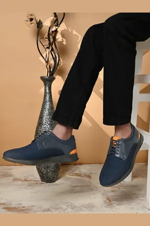 San Frissco Men Sneakers