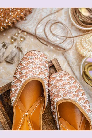 Nidhi Rathi Women Embroidered Mojaris Flats