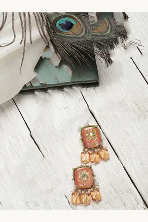 DUGRISTYLE Gold-Plated Kundan Studded Contemporary Shaped Drop Earring
